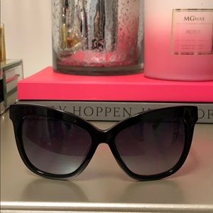 Banana republic sunglasses
